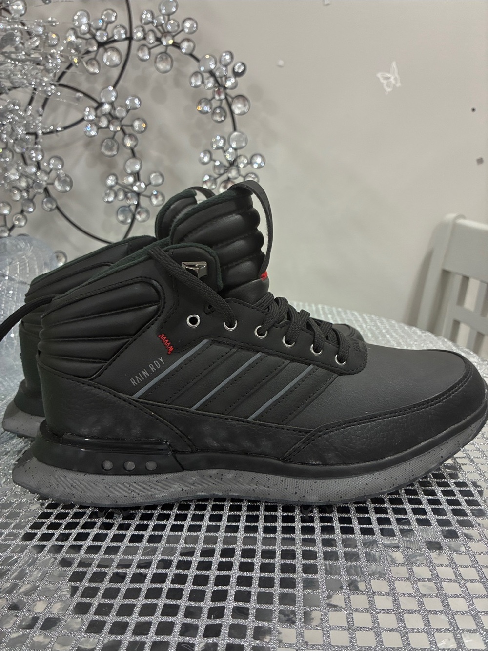 ❤️ADIDAS❤️Golf Black High-Top shoes with Red Logo Accent